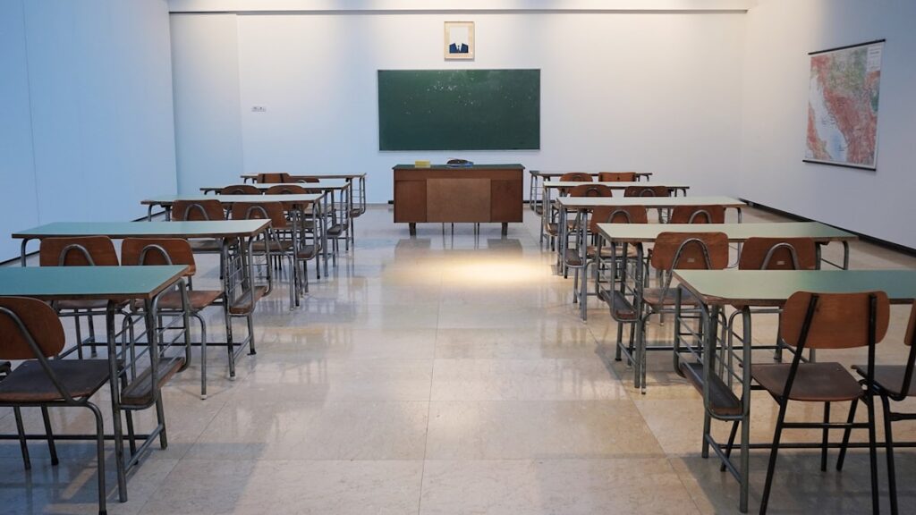 Salle de classe — accompagnement AESH et école inclusive